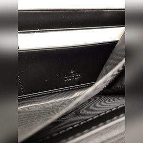 Поддерживает электронную защиту от подделки. Модель Gucci GG supr