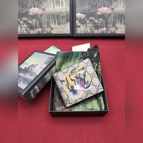 Gucci, подлинный оригинал, модель №： 451268, коричневый ПВХ, боль