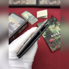 Gucci, подлинный оригинал, модель №： 451268, коричневый ПВХ, боль
