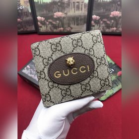 Gucci Высококачественный товар, кожа цвета фуроу-красного с этик