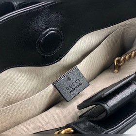 Новая модель Gucci, номер 621144, размер 35x27x12, артикул： HY961