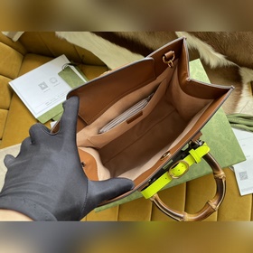 Артикул： 660195 Новинка Сумка с бамбуковыми элементами Классическ