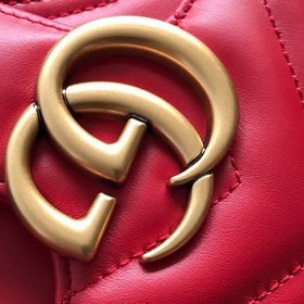 Итальянский номер модели： 547260GGMarmont Серия сумок пополнилась