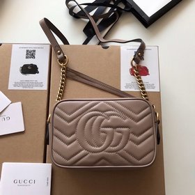 Футляр для фотоаппарата Gucci 448065, маленький, непременно вас у