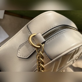 Итальянский дизайн. Модель камеры： 447632. Изготовлена из оригина