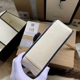 Модель Gucci： 583571 Новая модель GGMarmont изготовлена из белой 
