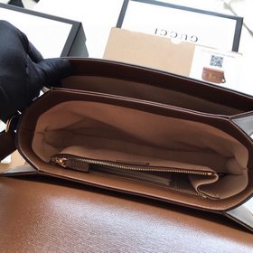 Кожаная сумка Gucci 602204 с пряжкой виде конской уздечки была пр