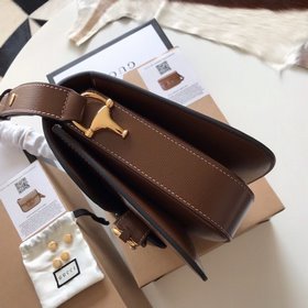 Кожаная сумка Gucci 602204 с пряжкой виде конской уздечки была пр