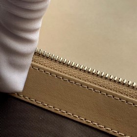 Модель Gucci： 401231 Мини-сумка с цепочкой из кожи с рельефной те