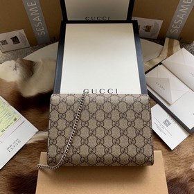 Модель Gucci： 401231 Мини-сумка с цепочкой из кожи с рельефной те
