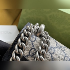 Артикул 499623 Серия Маленькая сумка через плечо украшена пряжкой