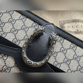 Артикул 499623 Серия Маленькая сумка через плечо украшена пряжкой