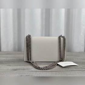 Новая модель сумки Gucci, номер модели 499623, белый цвет, размер