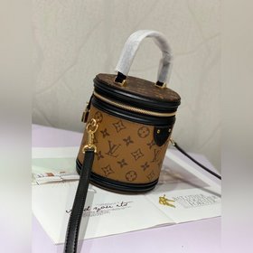LV VANITY Сумка M43986, вдохновленная историческим дизайном косме