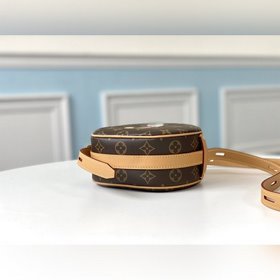 LV модель M45149 Милая модель из весенней коллекции. Самая ожида