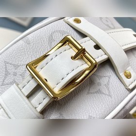 LV Модель M52294 Белая сумка BOITE CHAPEAU В коллекции осень-зима