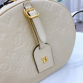 LV Модель M45276 Nicolas Ghesquiè переосмыслил классическую шляпн