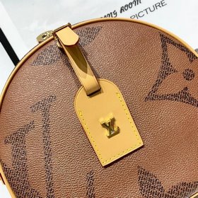 LV  Полотно с покрытием Monogram и Monogram Reverse VVN с отделк