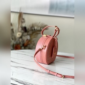 LV Артикул： M43514 Акцентированный крокодил N94160 Нежно-розовый