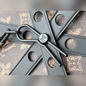 LV Артикул： M59706 Черный круглый чемодан Уникальная круглая фор
