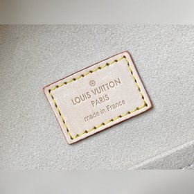 LV Модель M52294 Белая BOITE CHAPEAU SOUPLE В сезоне осень-зима