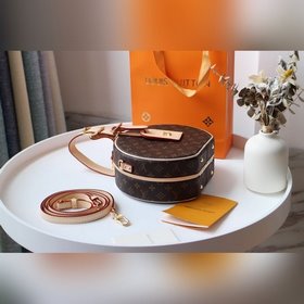 LV PETITE BOITE CHAPEAU Сумка Модель M43514 Старинный Классическа