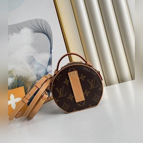 LV Артикул： M44699 Круглая сумка через плечо Размер： 13×12×6,5 