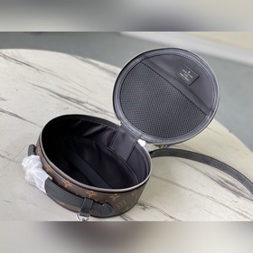 LV Артикул： M46273 Круглая сумка из парусины и элегантной кожи 