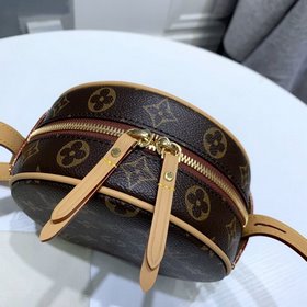 Сумка LV Nicolas Ghesquière В сезоне весна-лето 2020 года бренд в