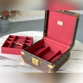 LV Артикул： M20040 Фиолетово-красная шкатулка для украшений. Нов