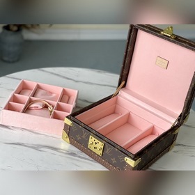 LV Артикул： M20040 Розовый шкатулка для украшений. Новинка в асс