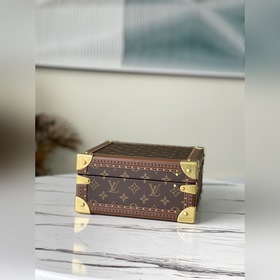 LV Модель： M20040 Коробка для украшений в розовом цвете. Предста