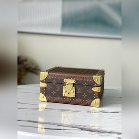LV Артикул： M20040 Коробка для украшений цвета абрикоса Коробка