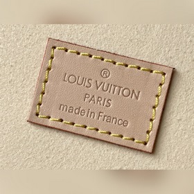 LV Артикул： M20040 Коробка для украшений цвета абрикоса Коробка 