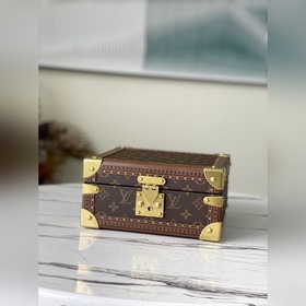 LV Артикул： M20040 Коробка для украшений коричневого цвета. Коро