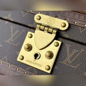 LV Артикул： M20040 Коробка для украшений коричневого цвета. Коро