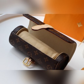 LV Ящик для хранения часов Артикул： M47530 Этот цилиндрический 