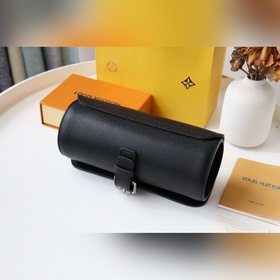 LV часовой шкатулка Артикул： M47530 Крестообразный узор Этот цил