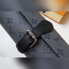 LV часовой футляр Артикул： M47530 Silver Flower Этот цилиндриче