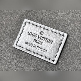 LV Косметичка в форме цилиндра Модель M43986 Мини Как модель для