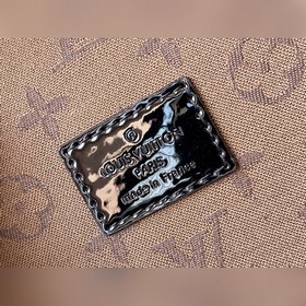 LV Артикул： M20487 Эта сумка изготовлена из лакированной кожи с 