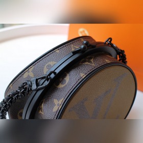 LV Артикул： M45280 Сумка Сумка на цепочке Новая сумка воплощает 