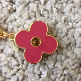 LV FLEUR DE MONOGRAM Аксессуар для сумки M67119 Мятно-розовый Эле