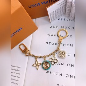 LV Модель M64526 Нежные аксессуары для сумок представляют собой н