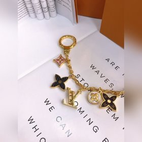 LV Модель M68999 Spring Street Сумка и брелок Миниатюрная интерпр