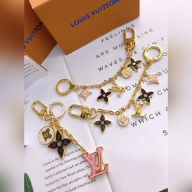 LV Модель M68999 Spring Street Сумка и брелок Миниатюрная интерпр