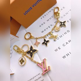 LV Модель M68999 Spring Street Сумка и брелок Миниатюрная интерпр