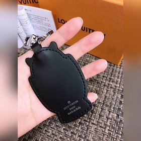LV M69482 Сумка с украшением виде совы и брелок Сережки виде глаз