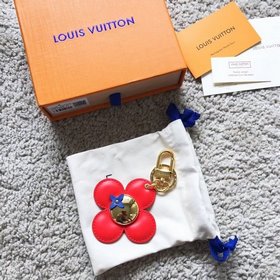 LV VIVIENNE Сумка с украшением и брелок M67299 Аксессуар для сумк