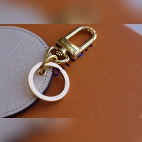 LV модель M63751 LV XMAS ANIMALS Аксессуар для сумки брелок виде 